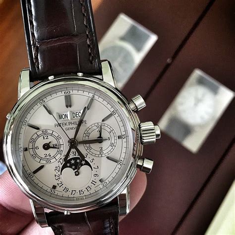 patek philippe 5004 history.